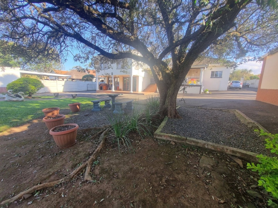 4 Bedroom Property for Sale in Scottsville KwaZulu-Natal