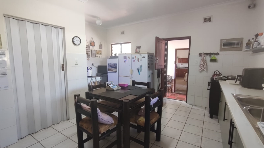 4 Bedroom Property for Sale in Marina Beach KwaZulu-Natal