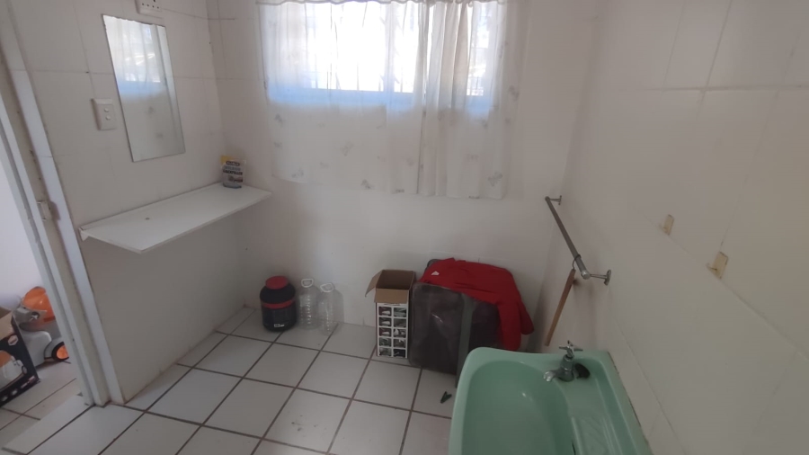 4 Bedroom Property for Sale in Marina Beach KwaZulu-Natal