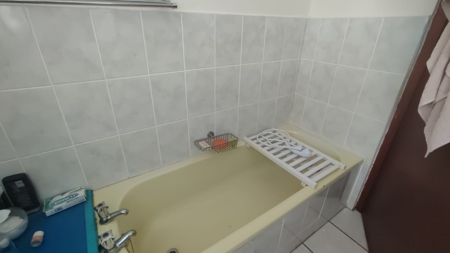 4 Bedroom Property for Sale in Marina Beach KwaZulu-Natal