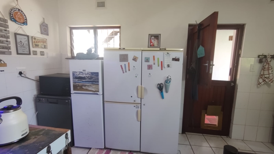 4 Bedroom Property for Sale in Marina Beach KwaZulu-Natal