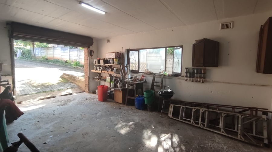 4 Bedroom Property for Sale in Marina Beach KwaZulu-Natal