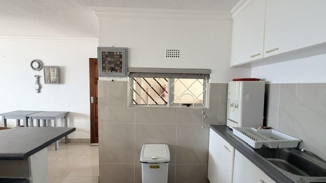3 Bedroom Property for Sale in Uvongo KwaZulu-Natal