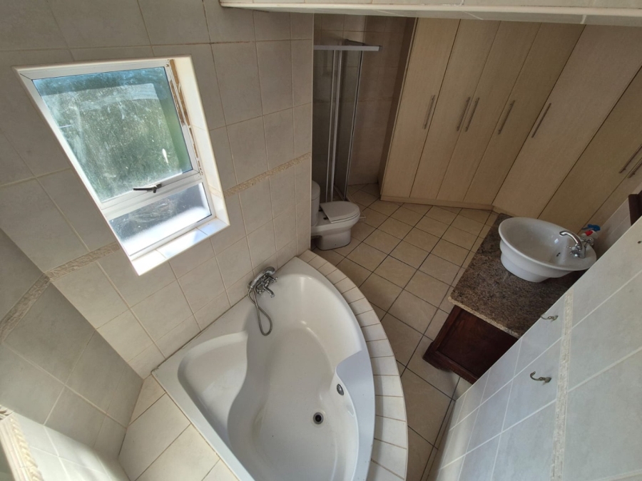 4 Bedroom Property for Sale in Shelly Beach KwaZulu-Natal