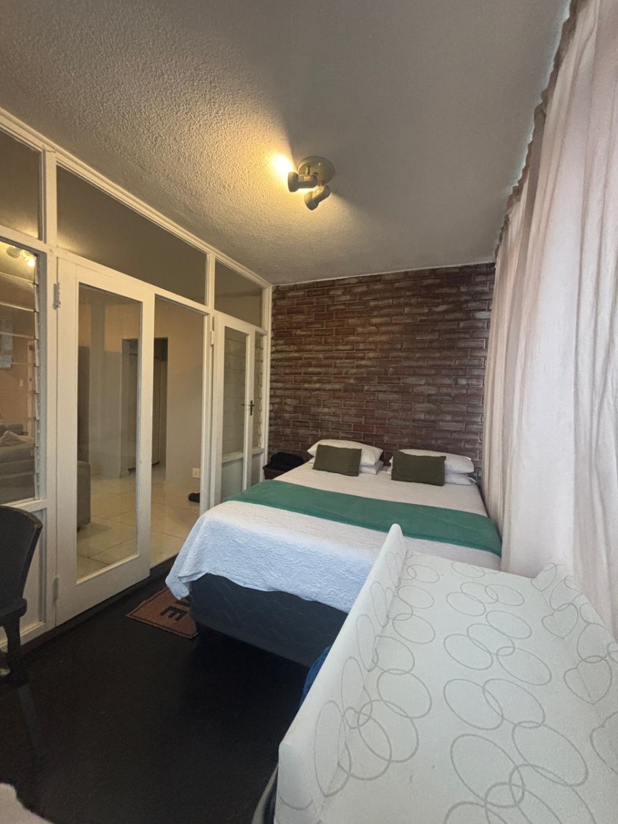 2 Bedroom Property for Sale in Amanzimtoti KwaZulu-Natal