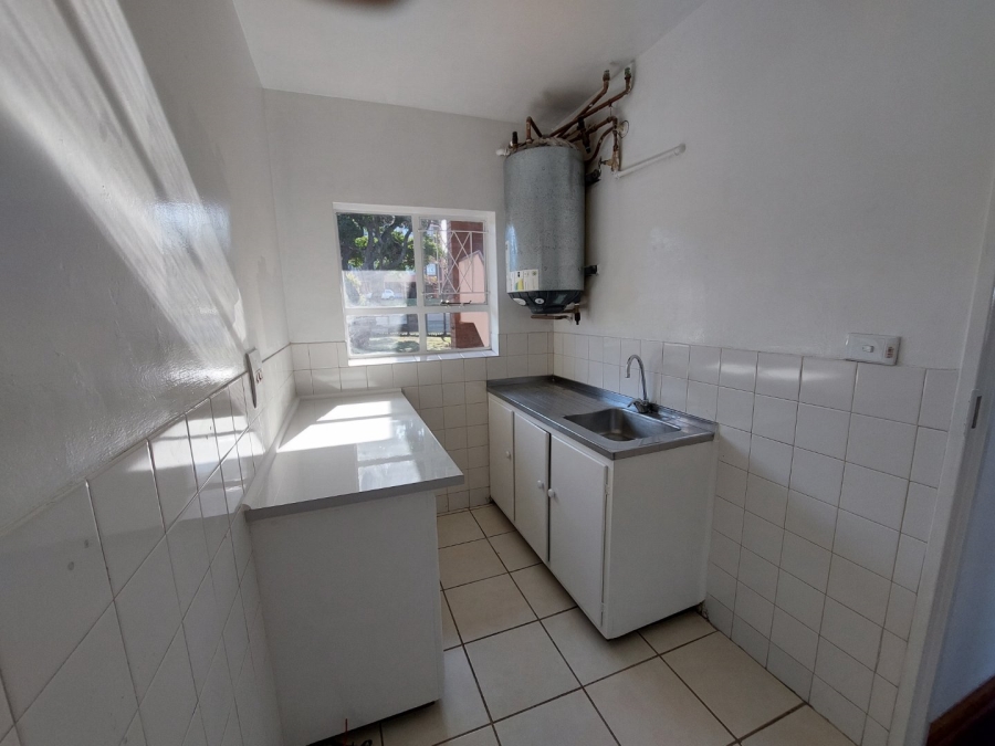 2 Bedroom Property for Sale in Montclair KwaZulu-Natal