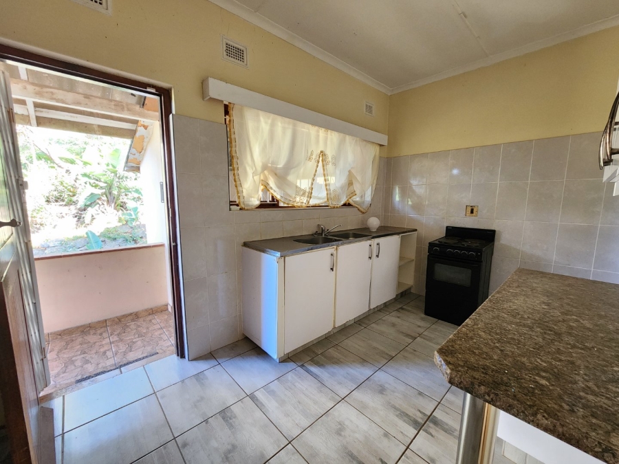 2 Bedroom Property for Sale in Sea Park KwaZulu-Natal