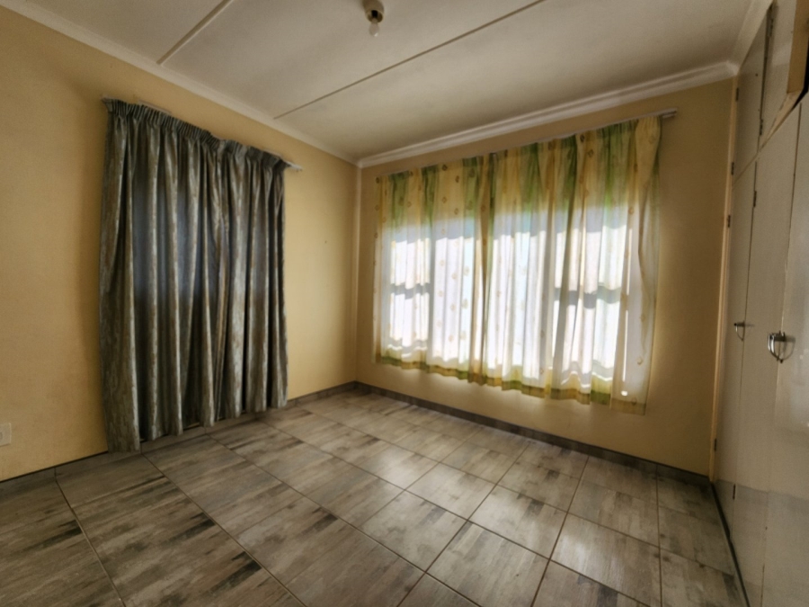 2 Bedroom Property for Sale in Sea Park KwaZulu-Natal