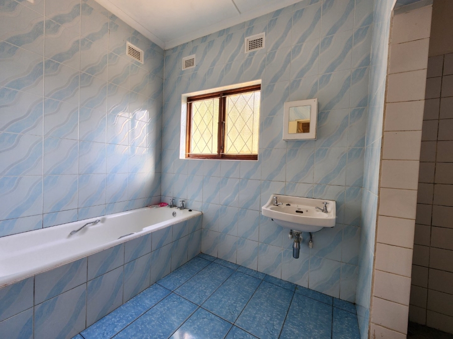 2 Bedroom Property for Sale in Sea Park KwaZulu-Natal
