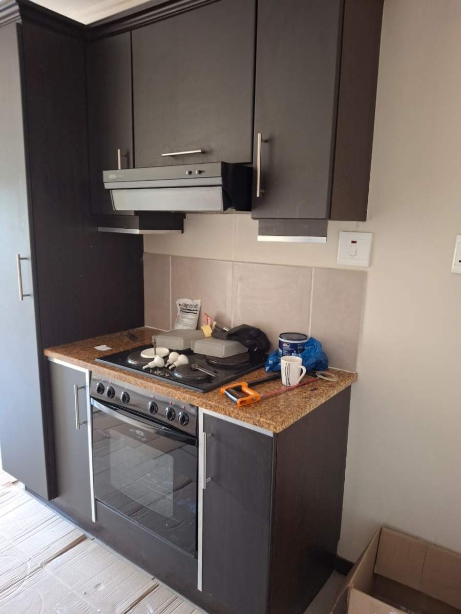 To Let 2 Bedroom Property for Rent in Sherwood KwaZulu-Natal