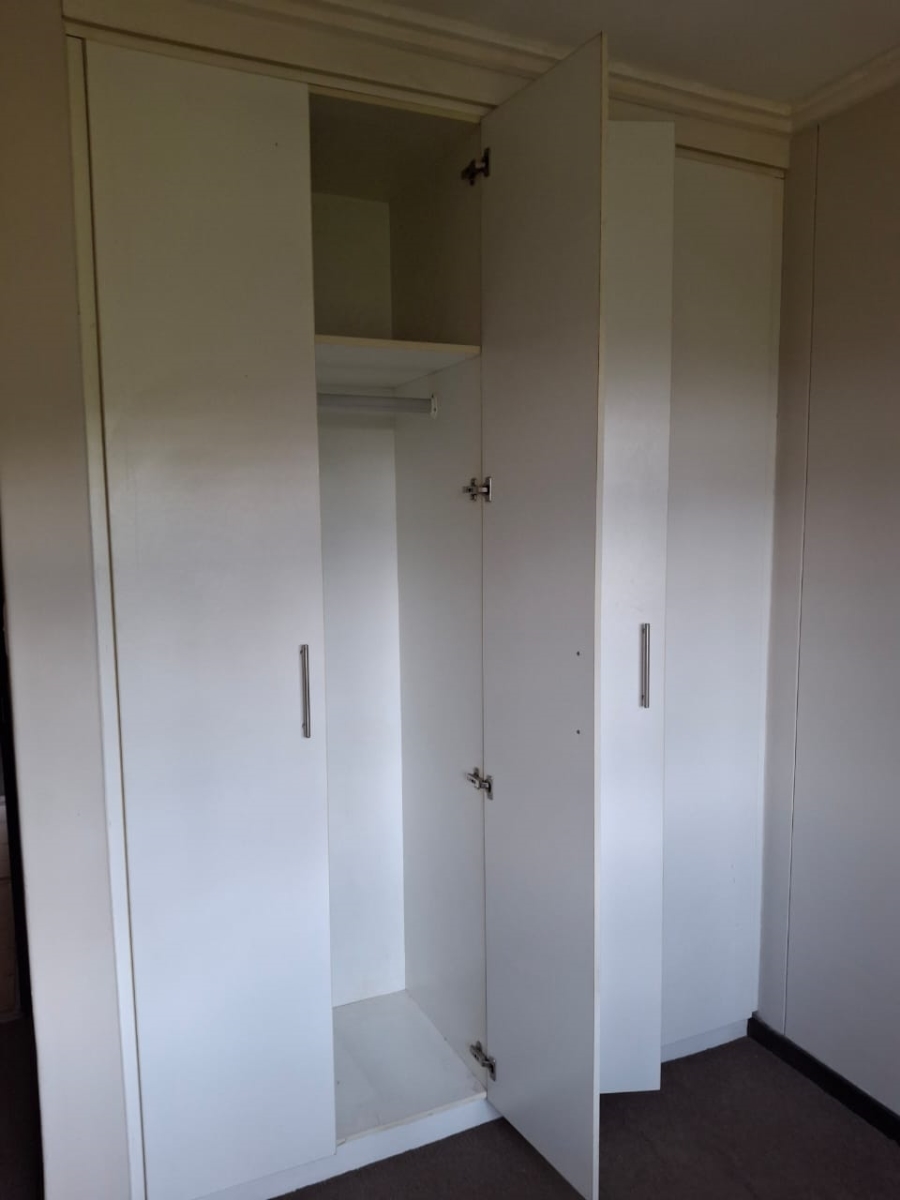 To Let 2 Bedroom Property for Rent in Sherwood KwaZulu-Natal
