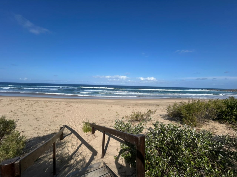 3 Bedroom Property for Sale in Leisure Bay KwaZulu-Natal