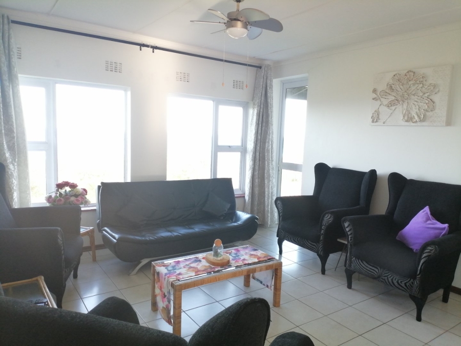 2 Bedroom Property for Sale in Uvongo KwaZulu-Natal