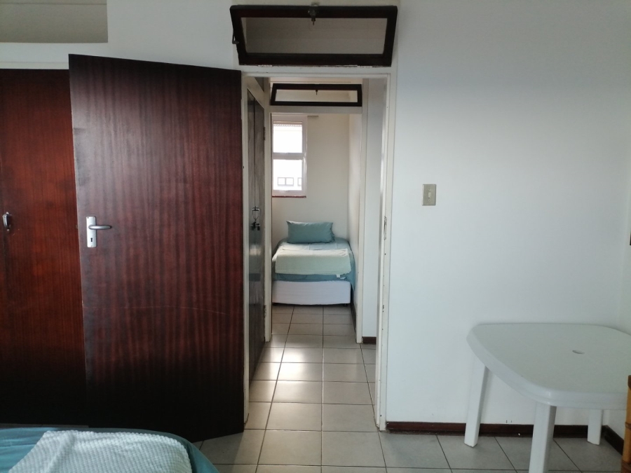 2 Bedroom Property for Sale in Uvongo KwaZulu-Natal