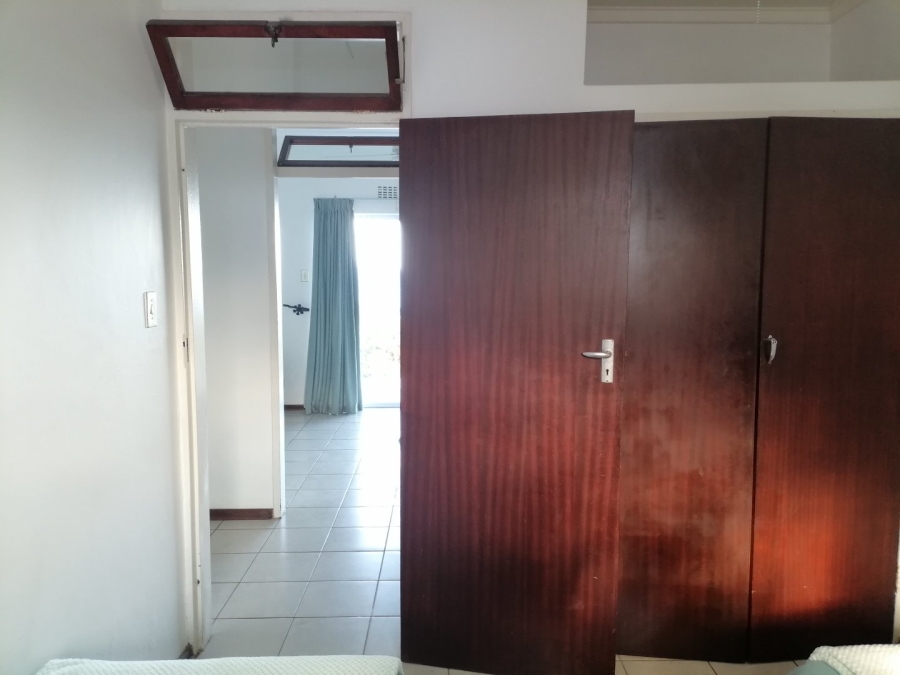 2 Bedroom Property for Sale in Uvongo KwaZulu-Natal
