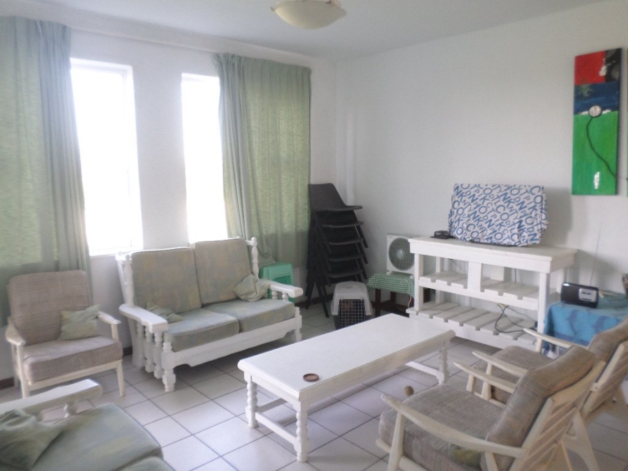 2 Bedroom Property for Sale in Uvongo KwaZulu-Natal
