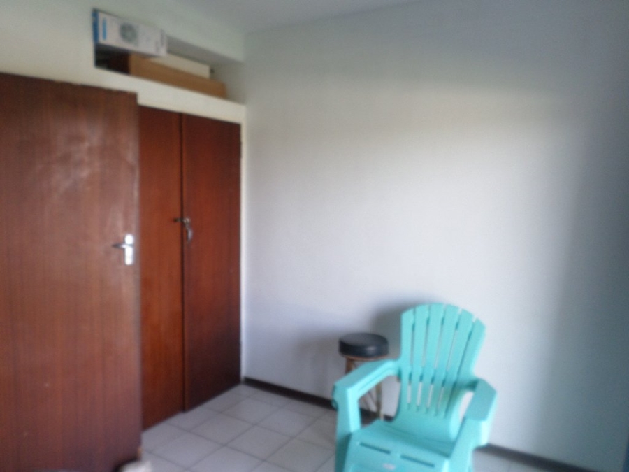 2 Bedroom Property for Sale in Uvongo KwaZulu-Natal