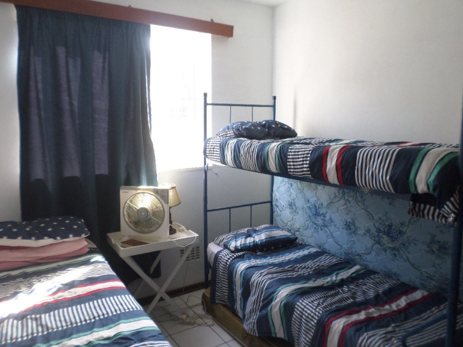 2 Bedroom Property for Sale in Uvongo KwaZulu-Natal