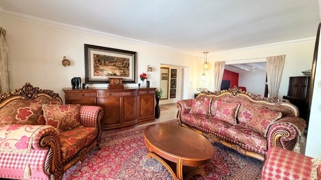 4 Bedroom Property for Sale in Uvongo KwaZulu-Natal