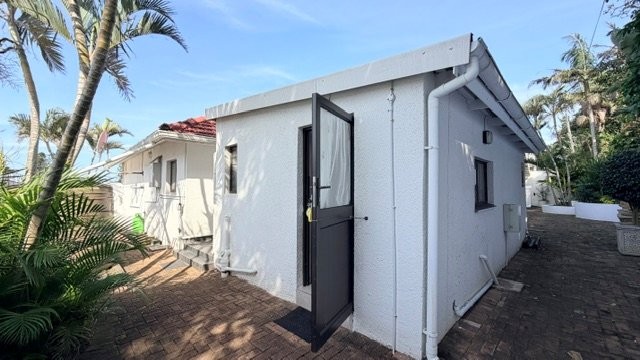 4 Bedroom Property for Sale in Uvongo KwaZulu-Natal