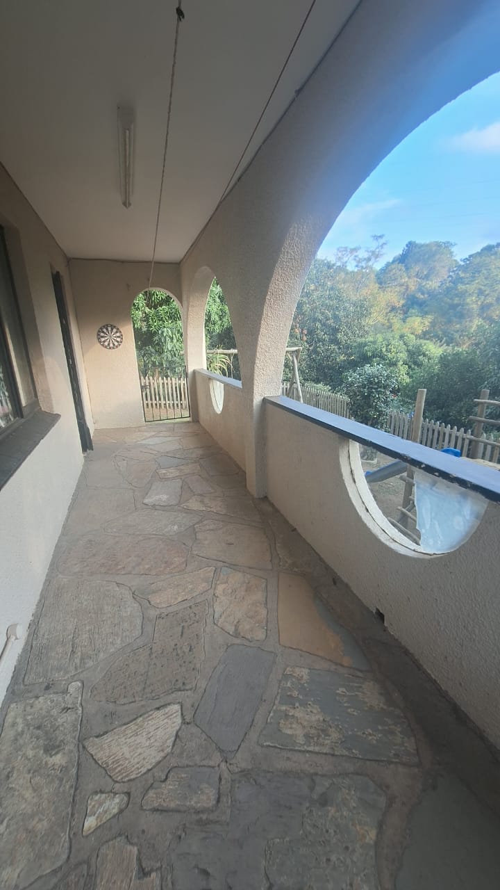 5 Bedroom Property for Sale in Reservoir Hills KwaZulu-Natal