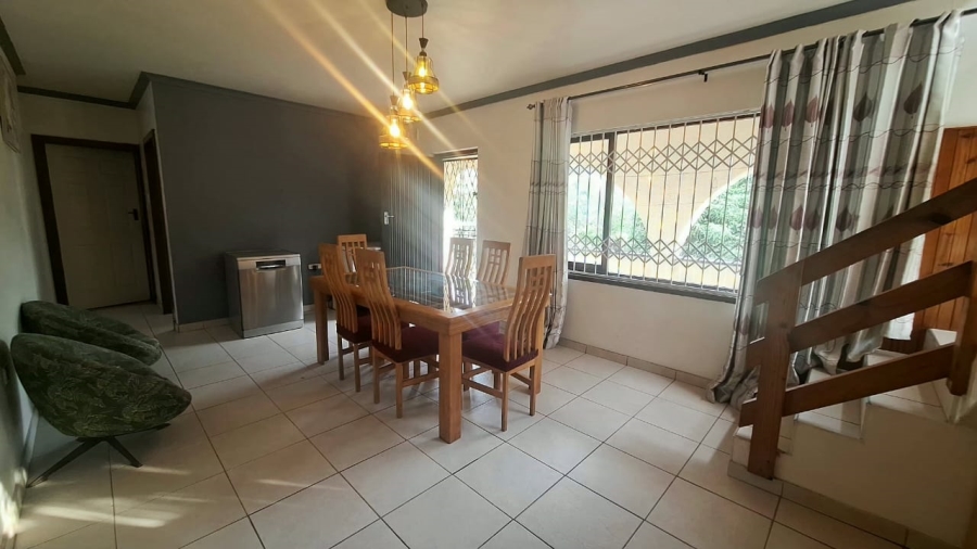 5 Bedroom Property for Sale in Reservoir Hills KwaZulu-Natal