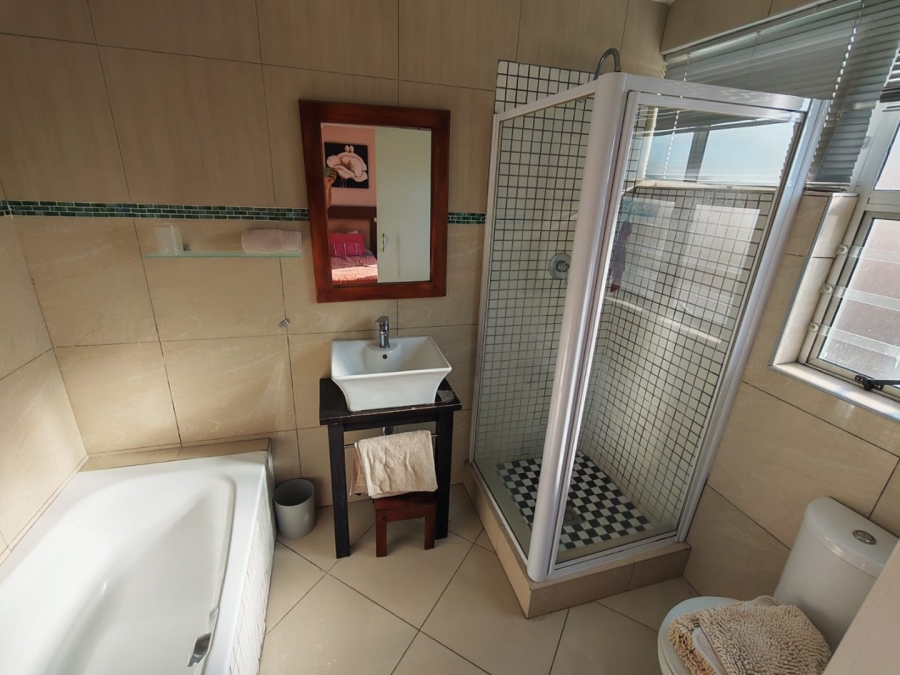 3 Bedroom Property for Sale in Margate Beach KwaZulu-Natal