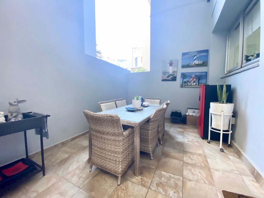To Let 3 Bedroom Property for Rent in Umhlanga KwaZulu-Natal