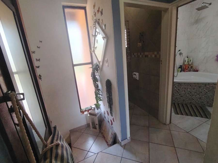 3 Bedroom Property for Sale in Shelly Beach KwaZulu-Natal