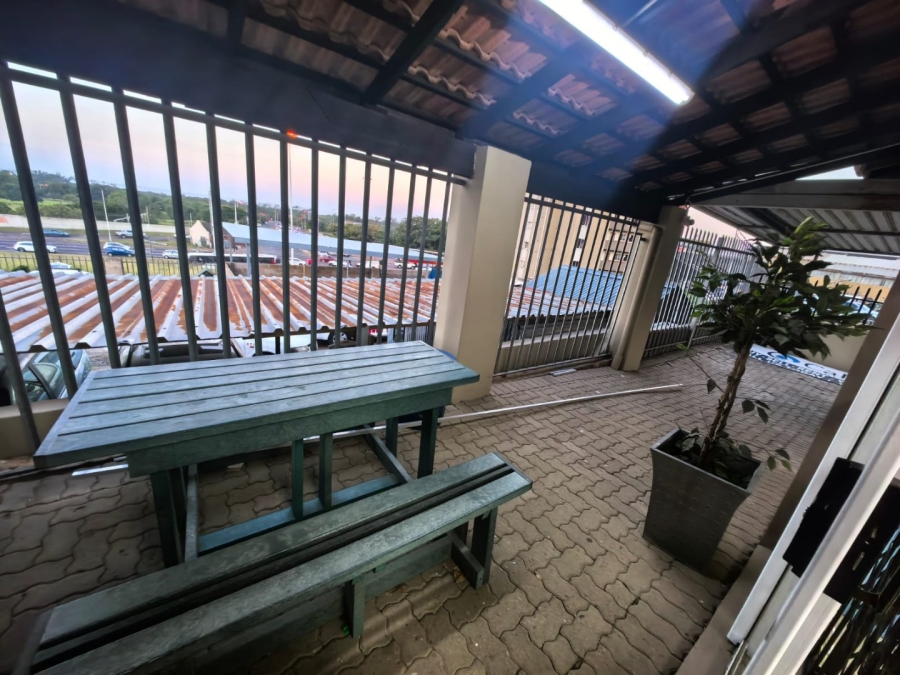 To Let Commercial Property for Rent in Morningside KwaZulu-Natal