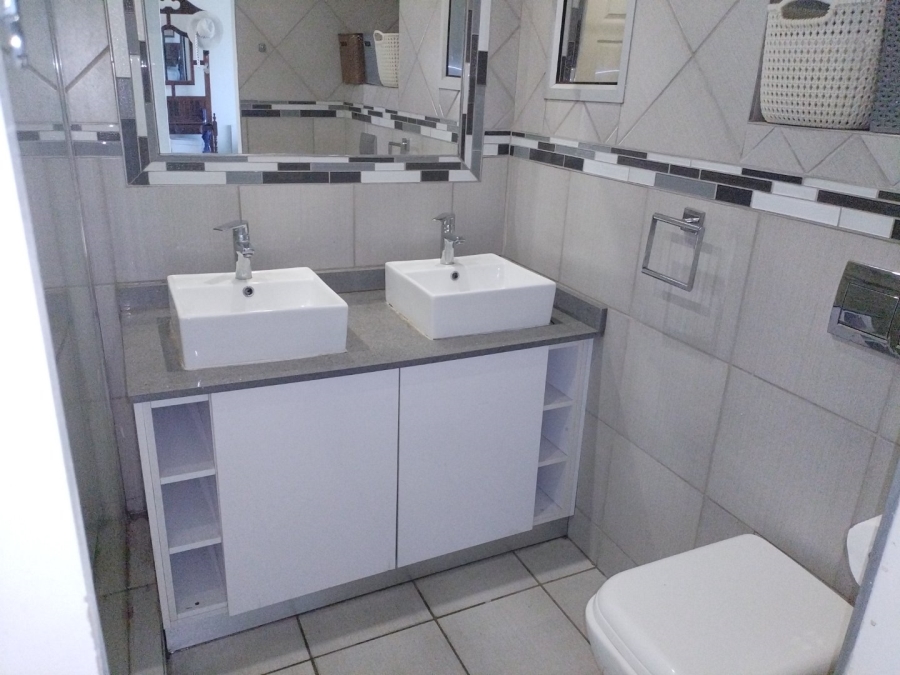 2 Bedroom Property for Sale in Pelham KwaZulu-Natal