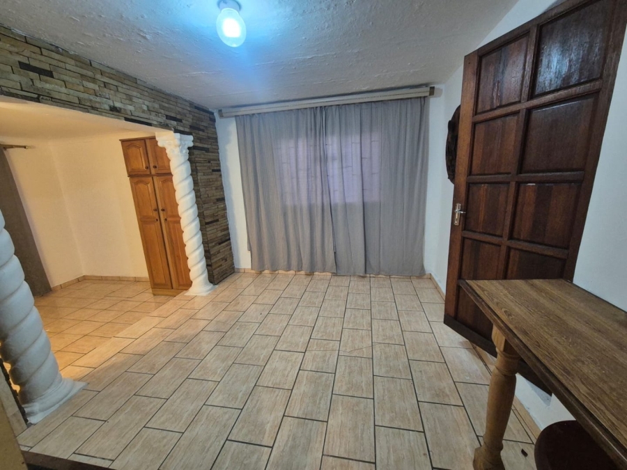 To Let 1 Bedroom Property for Rent in Brighton Beach KwaZulu-Natal