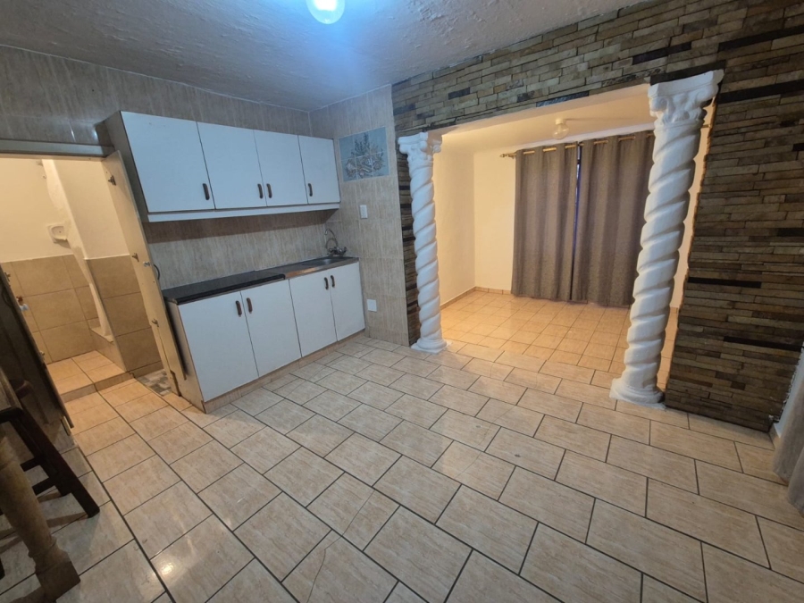 To Let 1 Bedroom Property for Rent in Brighton Beach KwaZulu-Natal