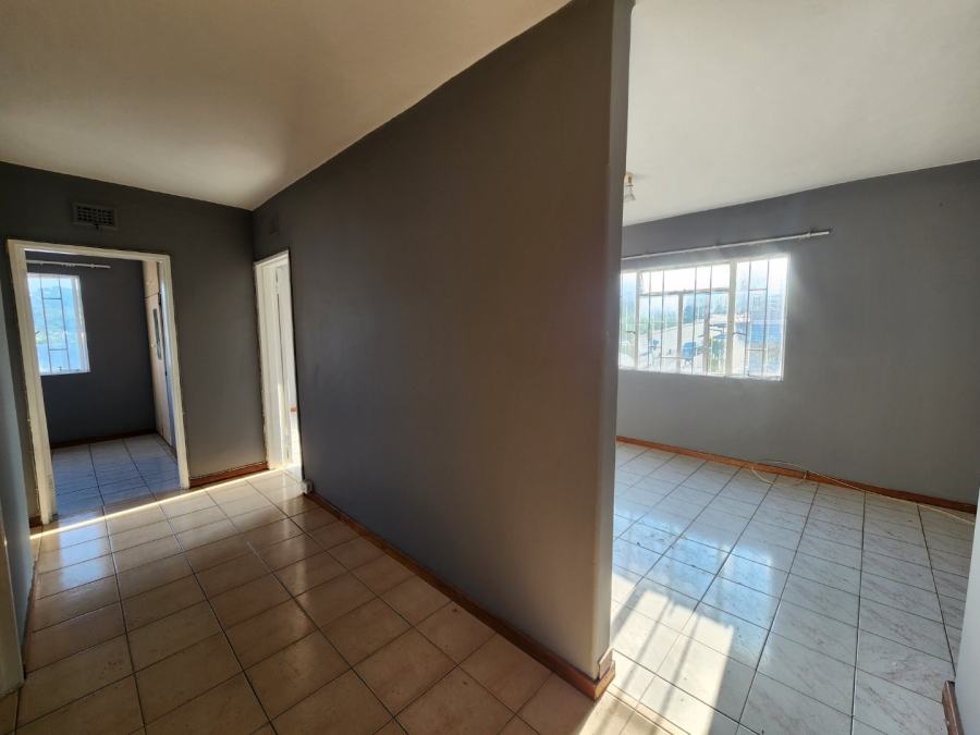 To Let 2 Bedroom Property for Rent in Amanzimtoti KwaZulu-Natal