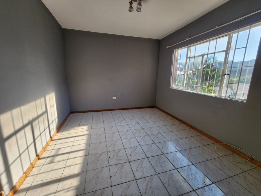 To Let 2 Bedroom Property for Rent in Amanzimtoti KwaZulu-Natal
