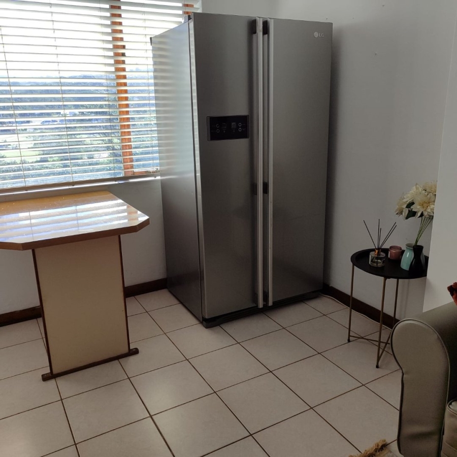 2 Bedroom Property for Sale in Margate Beach KwaZulu-Natal