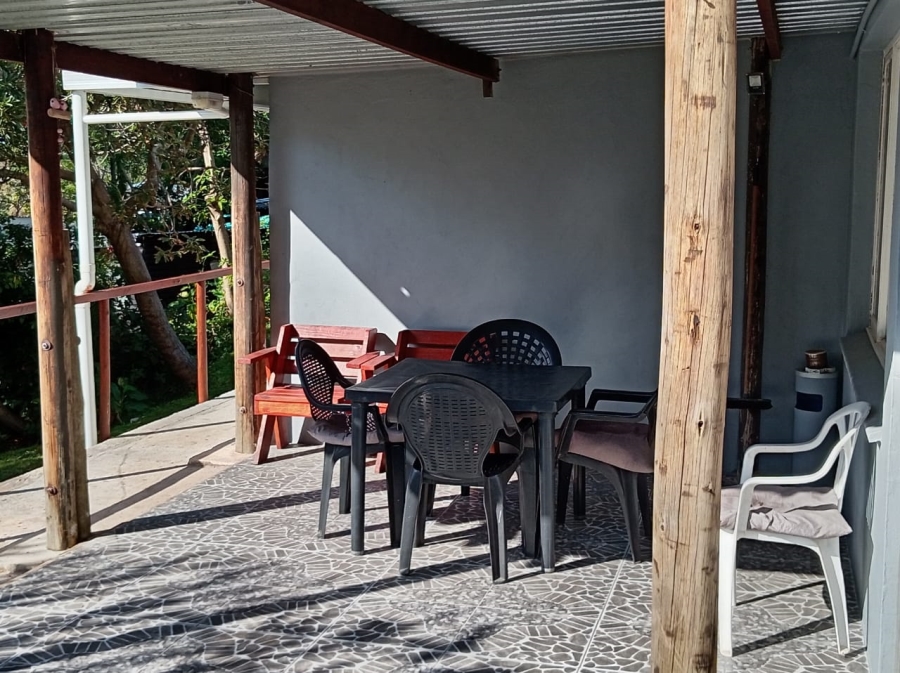 2 Bedroom Property for Sale in Anerley KwaZulu-Natal