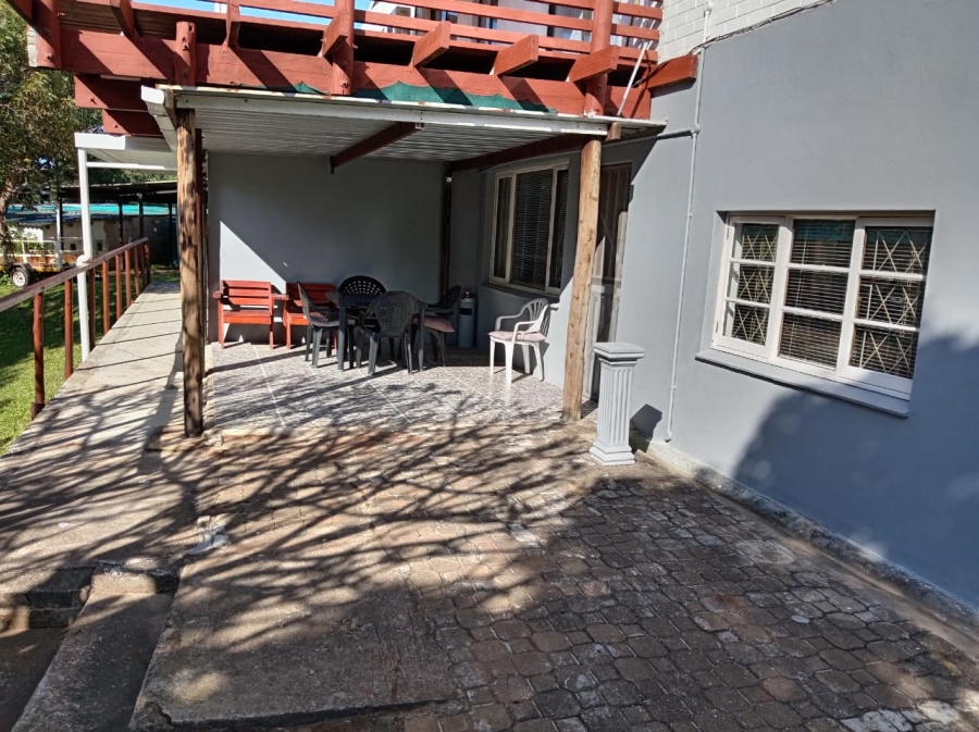 2 Bedroom Property for Sale in Anerley KwaZulu-Natal