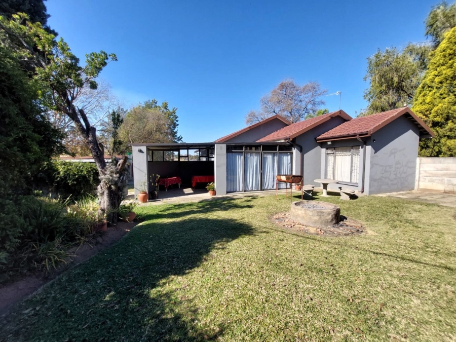 3 Bedroom Property for Sale in Pioneer Park KwaZulu-Natal