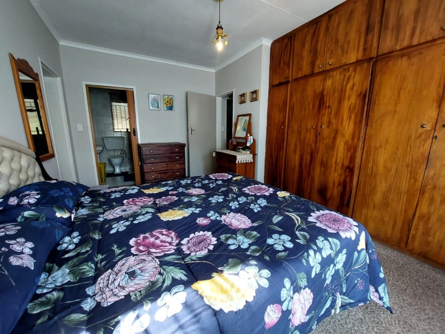 3 Bedroom Property for Sale in Pioneer Park KwaZulu-Natal