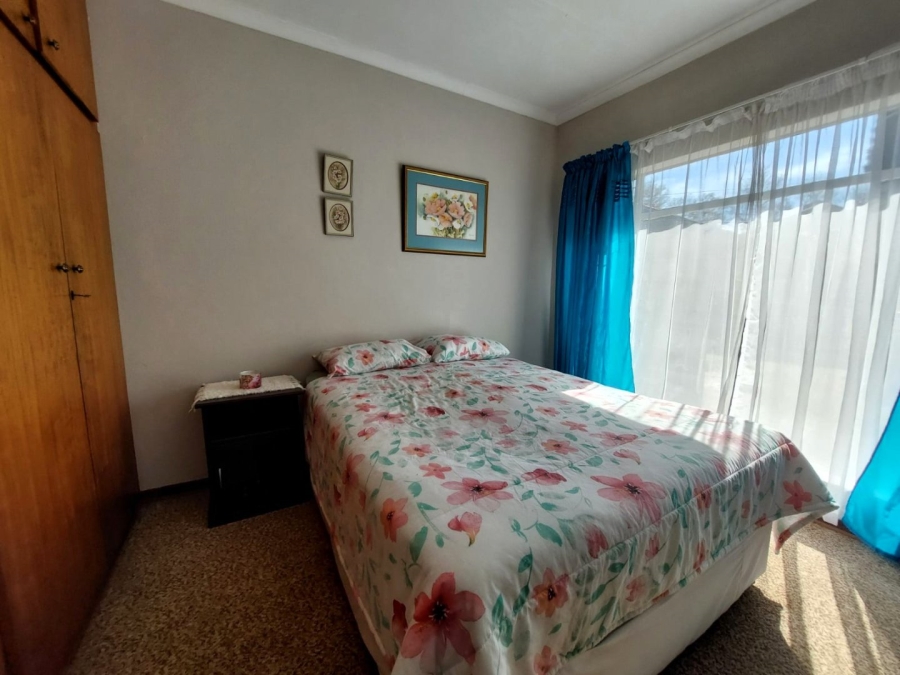 3 Bedroom Property for Sale in Pioneer Park KwaZulu-Natal