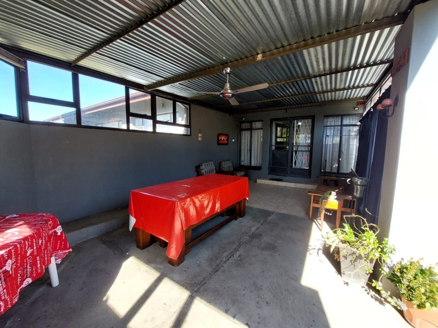 3 Bedroom Property for Sale in Pioneer Park KwaZulu-Natal