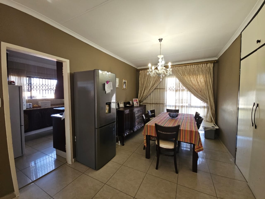 4 Bedroom Property for Sale in Barry Hertzog Park KwaZulu-Natal