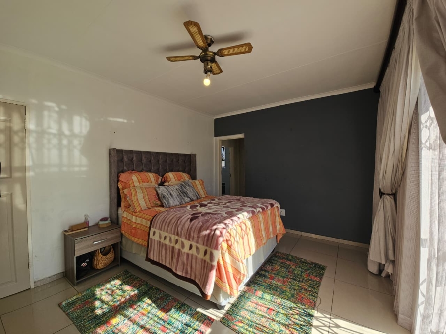 4 Bedroom Property for Sale in Barry Hertzog Park KwaZulu-Natal