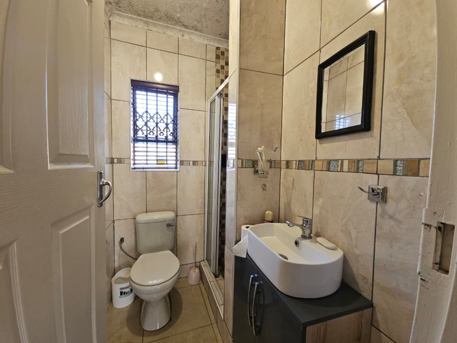 4 Bedroom Property for Sale in Barry Hertzog Park KwaZulu-Natal