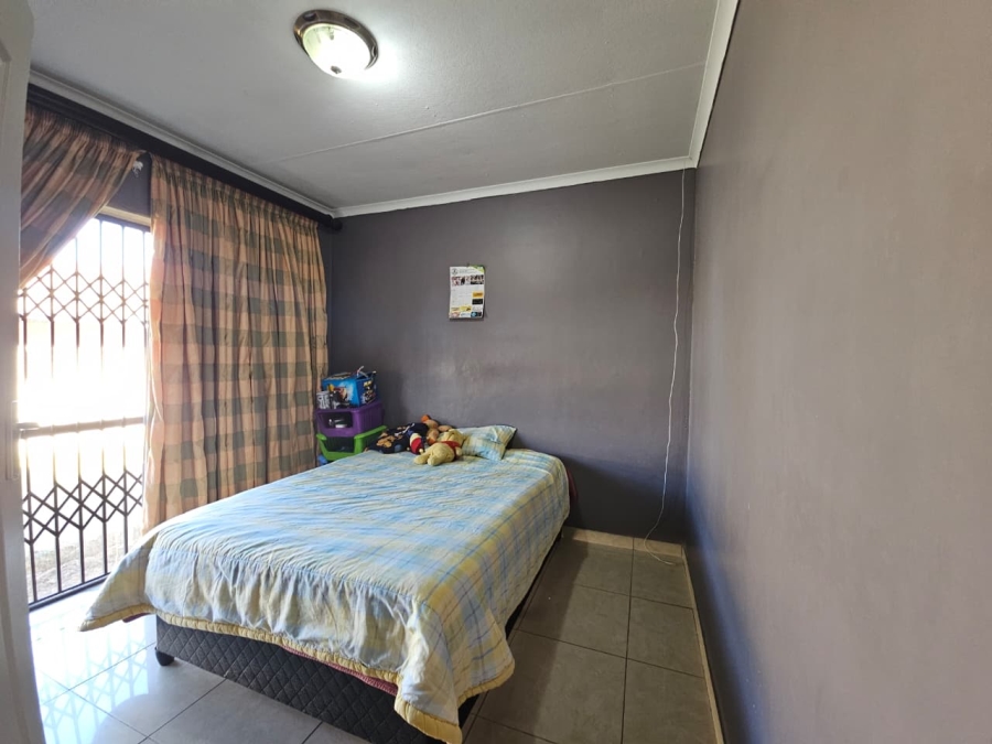 4 Bedroom Property for Sale in Barry Hertzog Park KwaZulu-Natal
