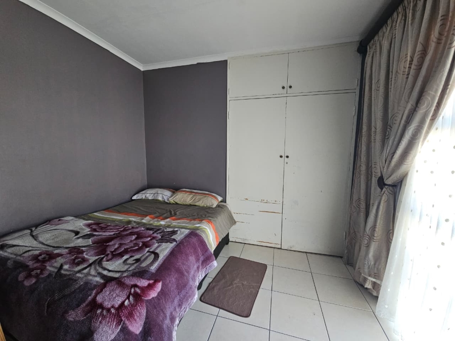4 Bedroom Property for Sale in Barry Hertzog Park KwaZulu-Natal