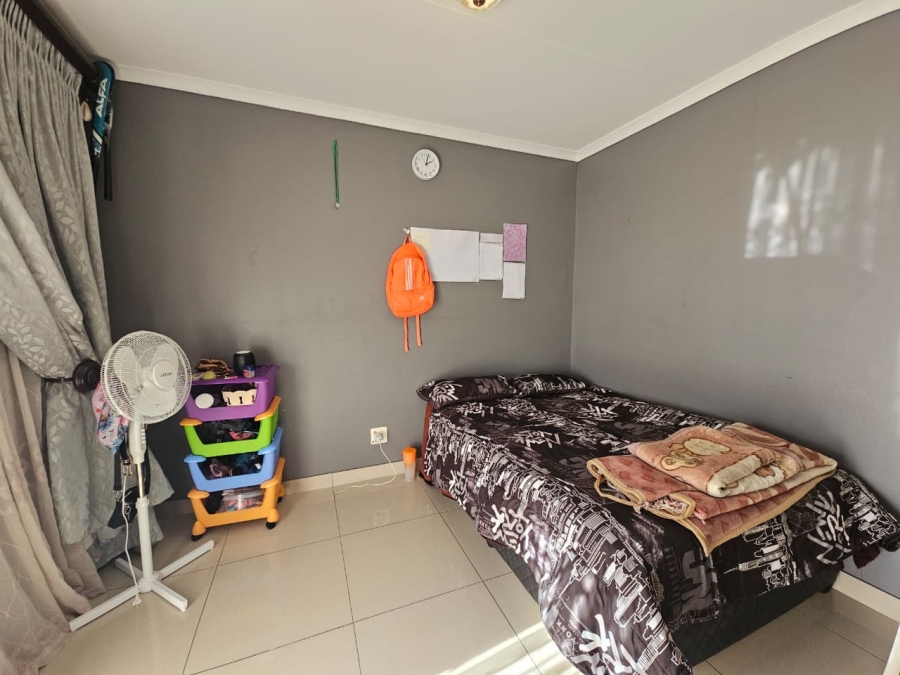 4 Bedroom Property for Sale in Barry Hertzog Park KwaZulu-Natal