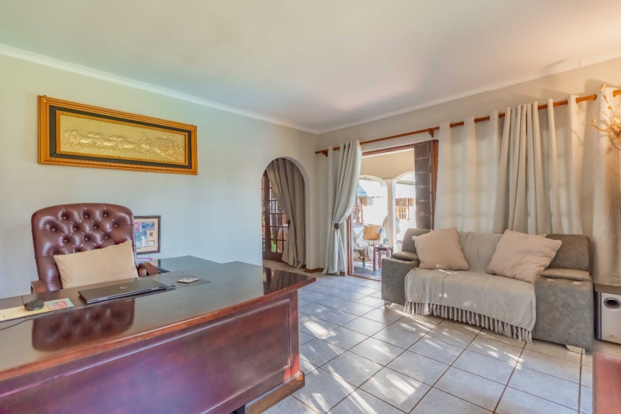 3 Bedroom Property for Sale in Waterfall KwaZulu-Natal