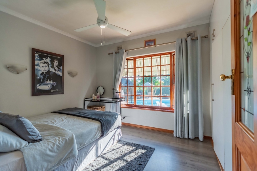 3 Bedroom Property for Sale in Waterfall KwaZulu-Natal